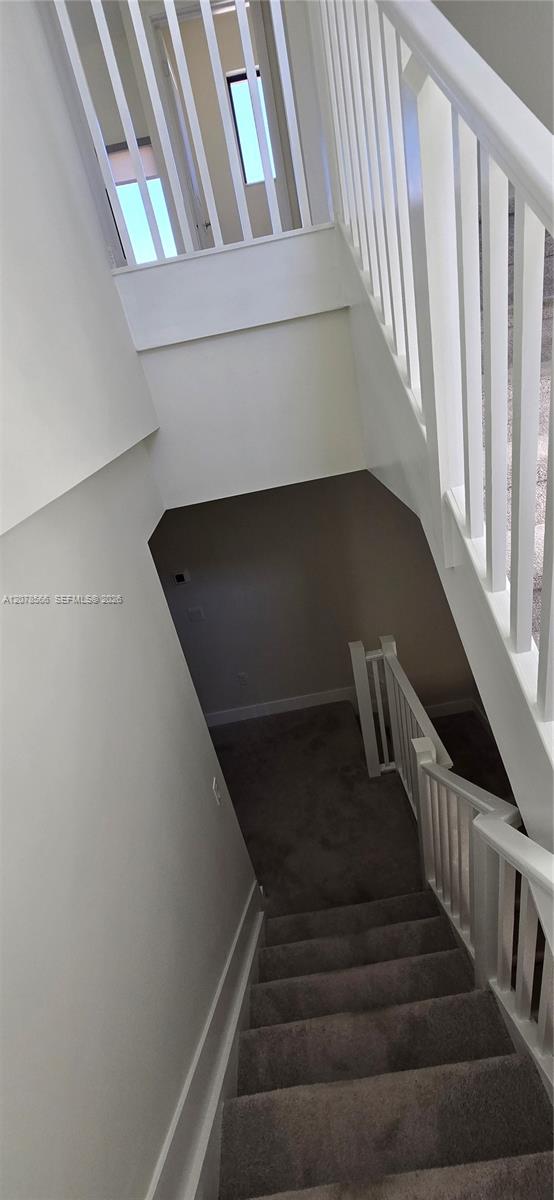 See details 4242 3 / 4 2116 sq. ft. $ 2026-08-27 0 Photo