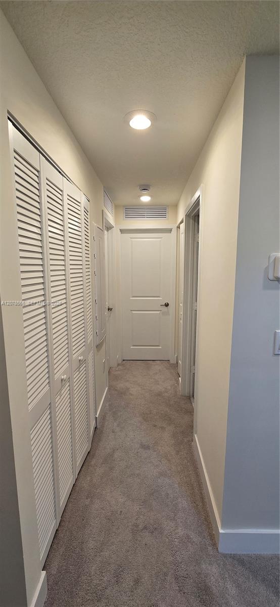 See details 4242 3 / 4 2116 sq. ft. $ 2026-08-27 0 Photo