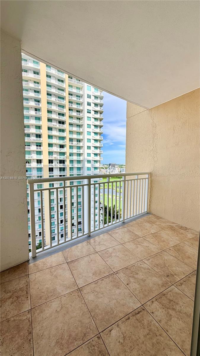 Photo 18 of Hallandale Beach Blvd