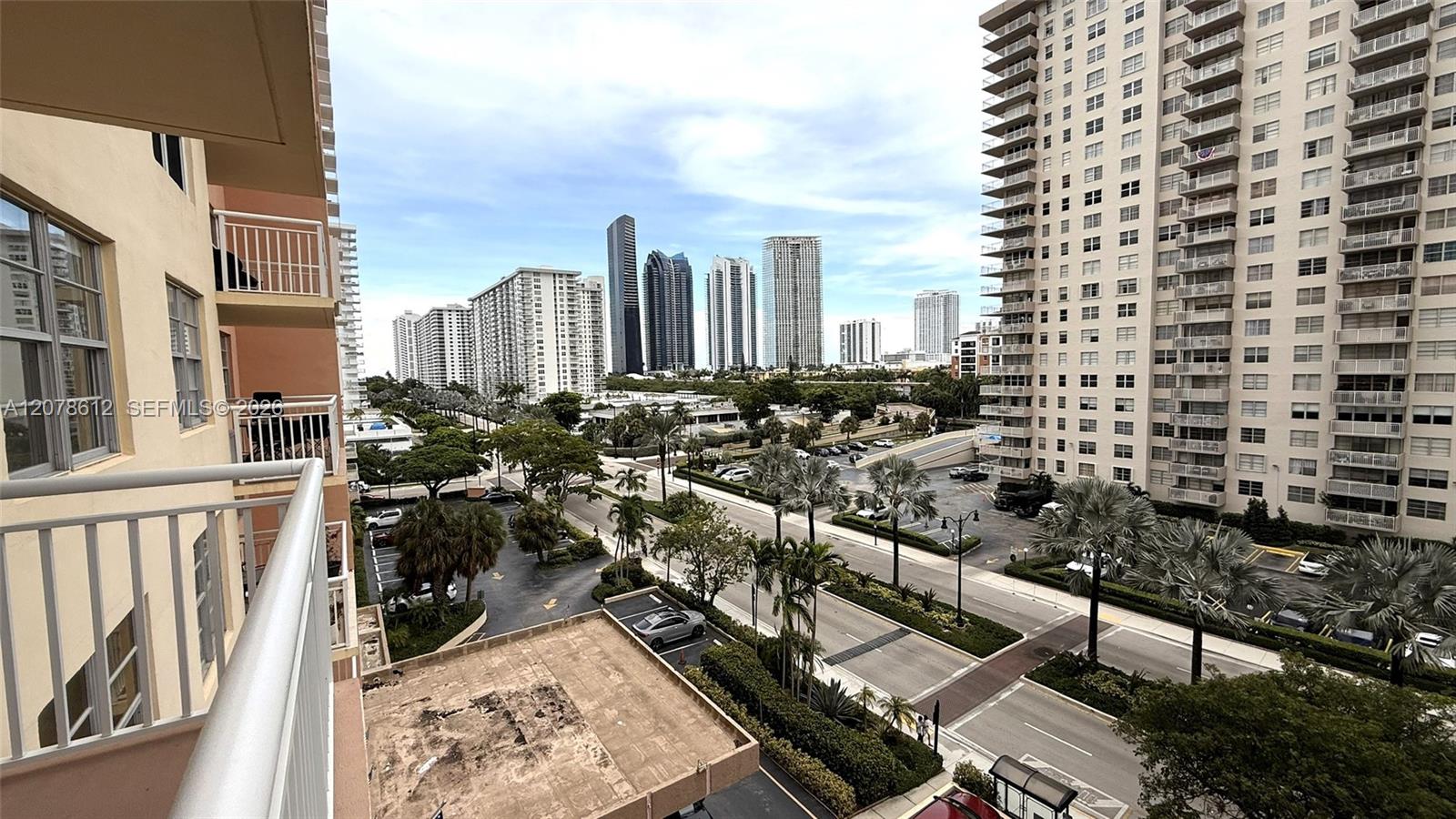 See details 608 2 / 2 1087 sq. ft. $ 2026-08-27 0 Photo