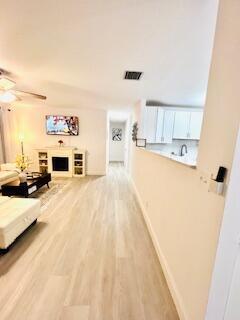   / 0 1296 sq. ft. $ 2026-08-28 0 foto