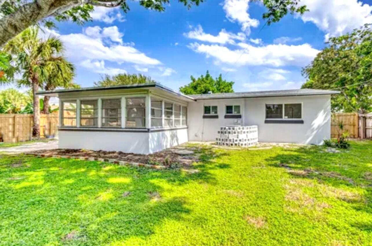   / 0 1296 sq. ft. $ 2026-08-28 0 foto