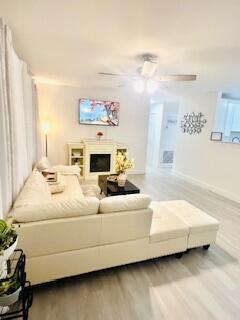   / 0 1296 sq. ft. $ 2026-08-28 0 foto
