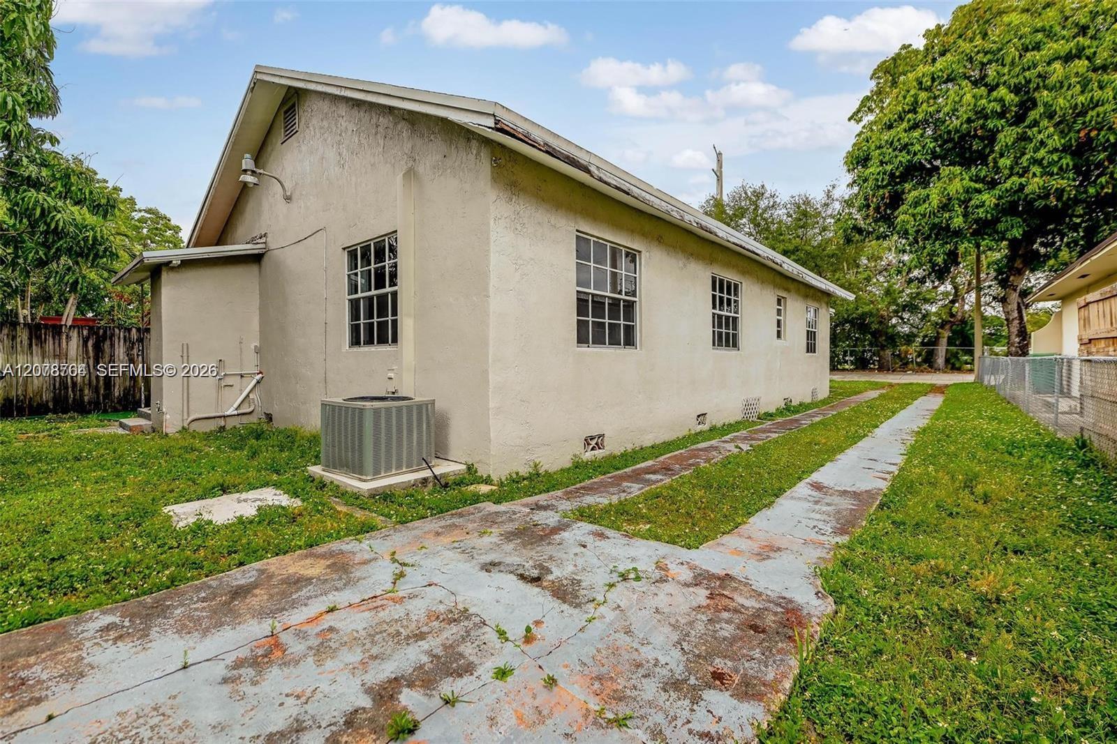 Ver detalles / 1535 sq. ft. $ 2026-08-27 0 foto