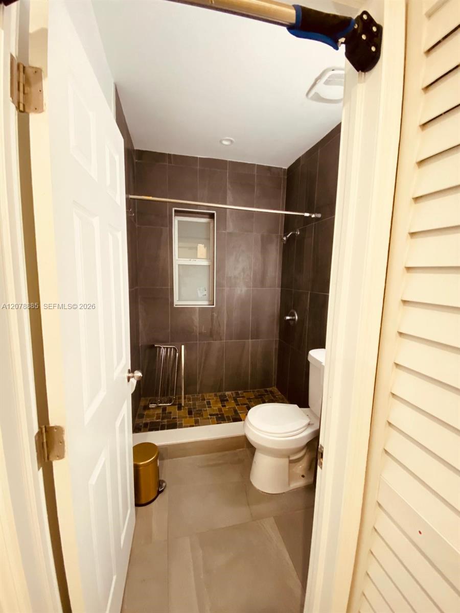   /  936 sq. ft. $ 2026-08-27 0 foto