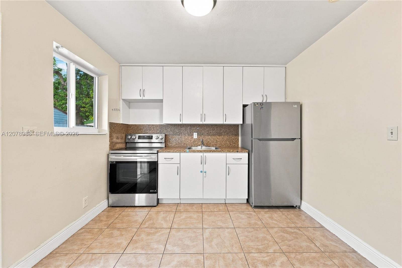 See details / 1601 sq. ft. $ 2026-08-27 0 Photo