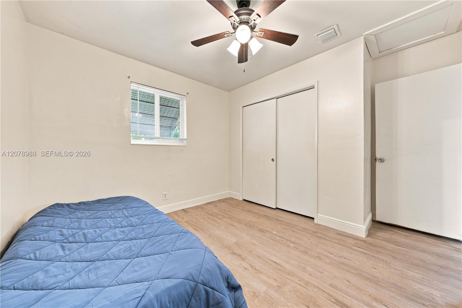 See details / 1601 sq. ft. $ 2026-08-27 0 Photo