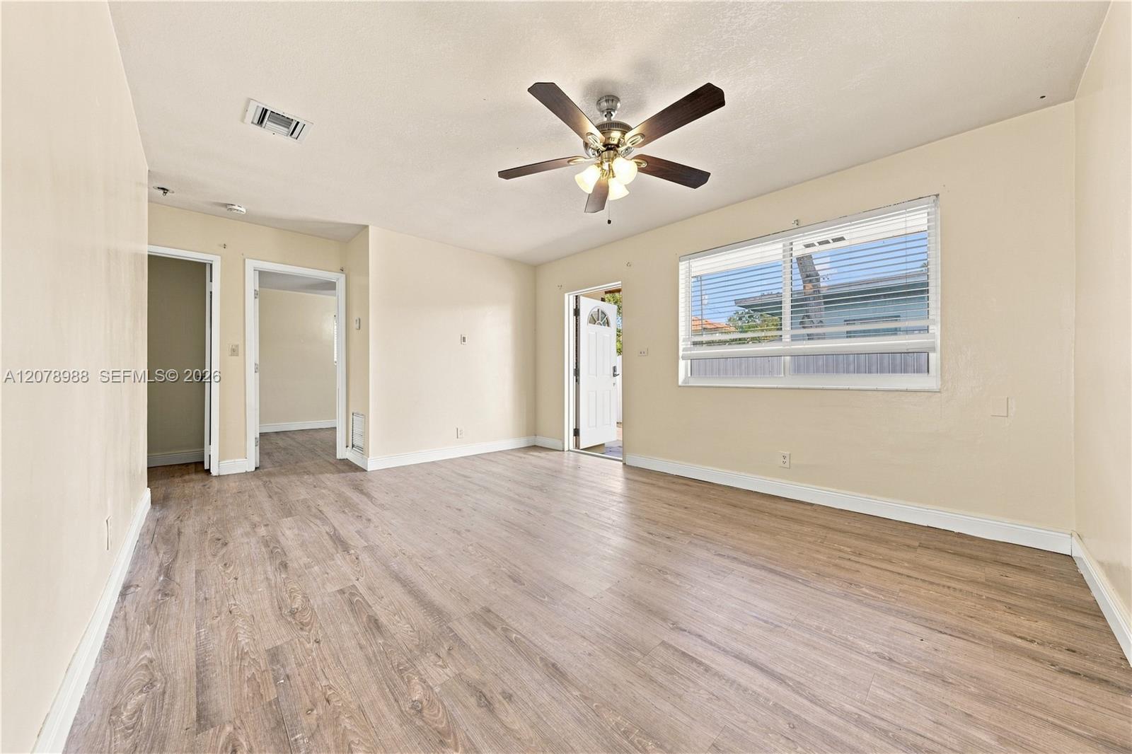 See details / 1601 sq. ft. $ 2026-08-27 0 Photo