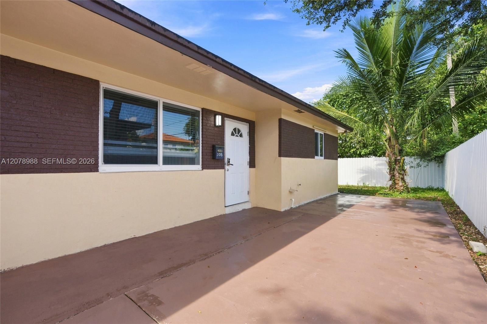 See details / 1601 sq. ft. $ 2026-08-27 0 Photo