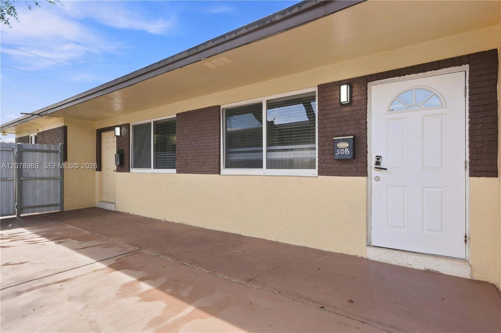 See details / 1601 sq. ft. $ 2026-08-27 0 Photo