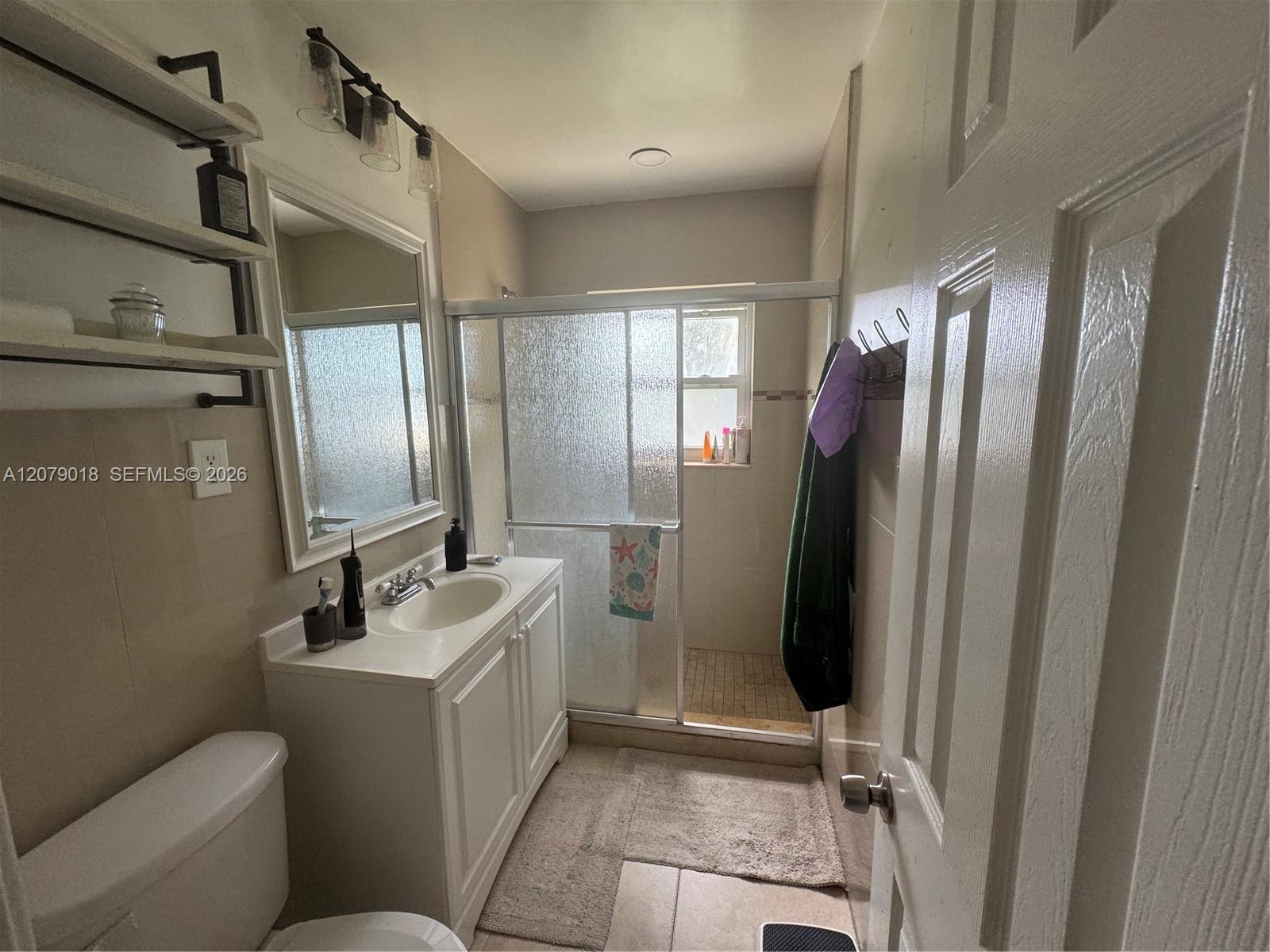 See details / 893 sq. ft. $ 2026-08-27 0 Photo
