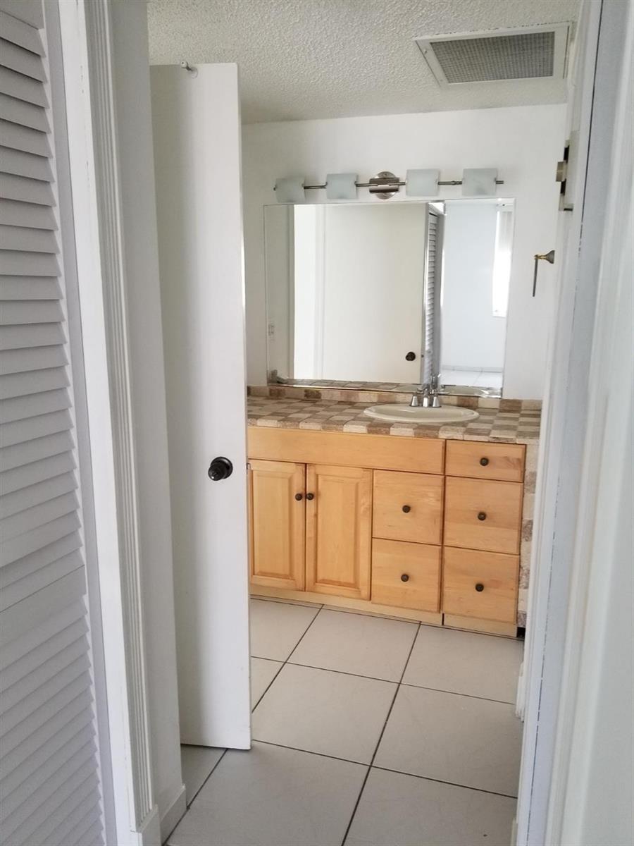See details 817 1 / 762 sq. ft. $ 2026-08-29 0 Photo