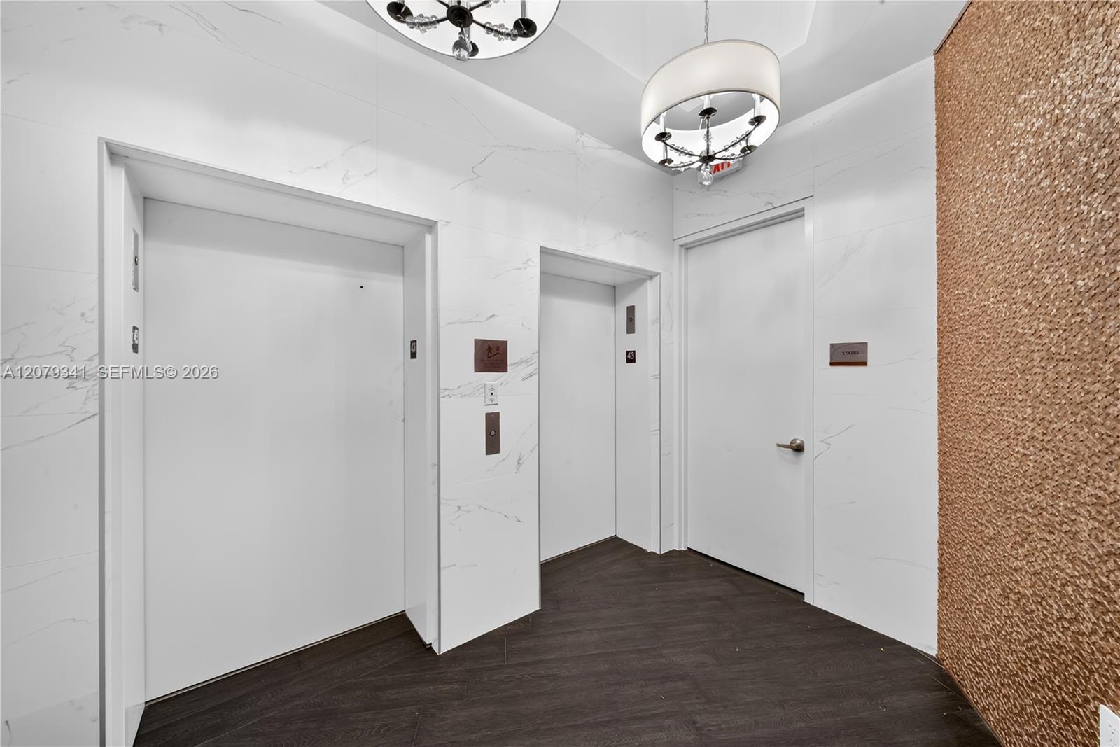 PH 4307 3 / 3 2106 sq. ft. $ 2026-08-28 0 foto