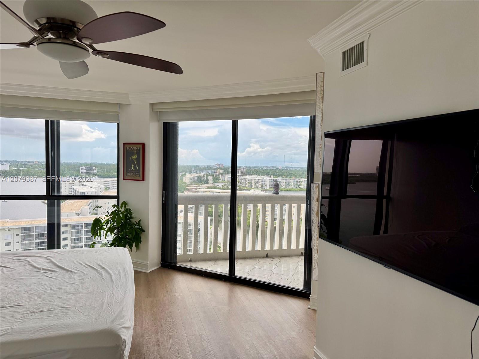 See details 1510 2 / 2 1300 sq. ft. $ 2026-08-28 0 Photo