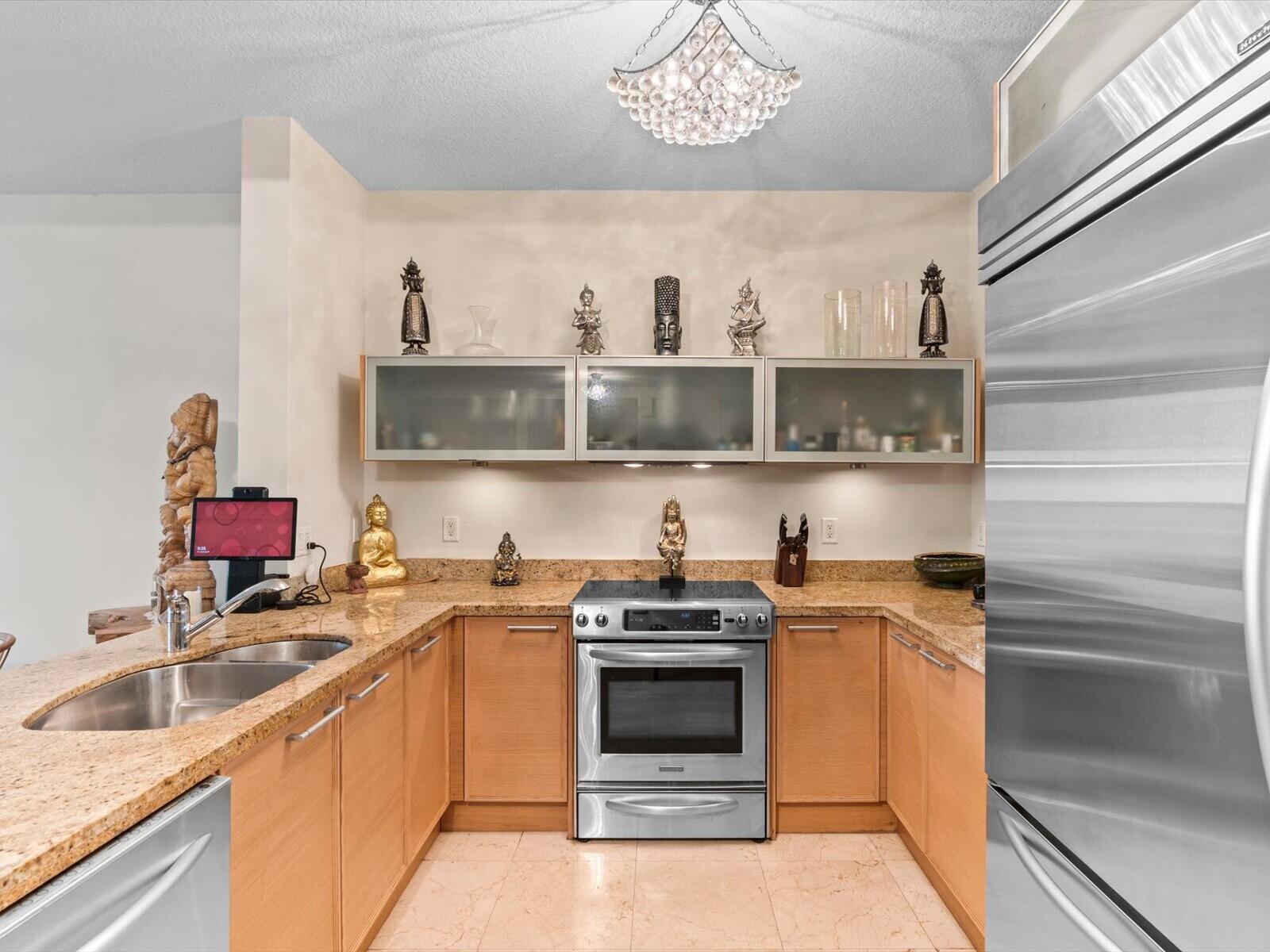 12-Kitchen