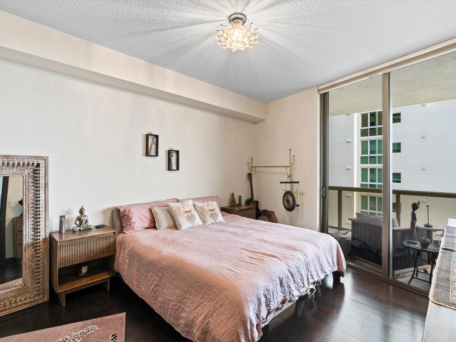 15-Bedroom