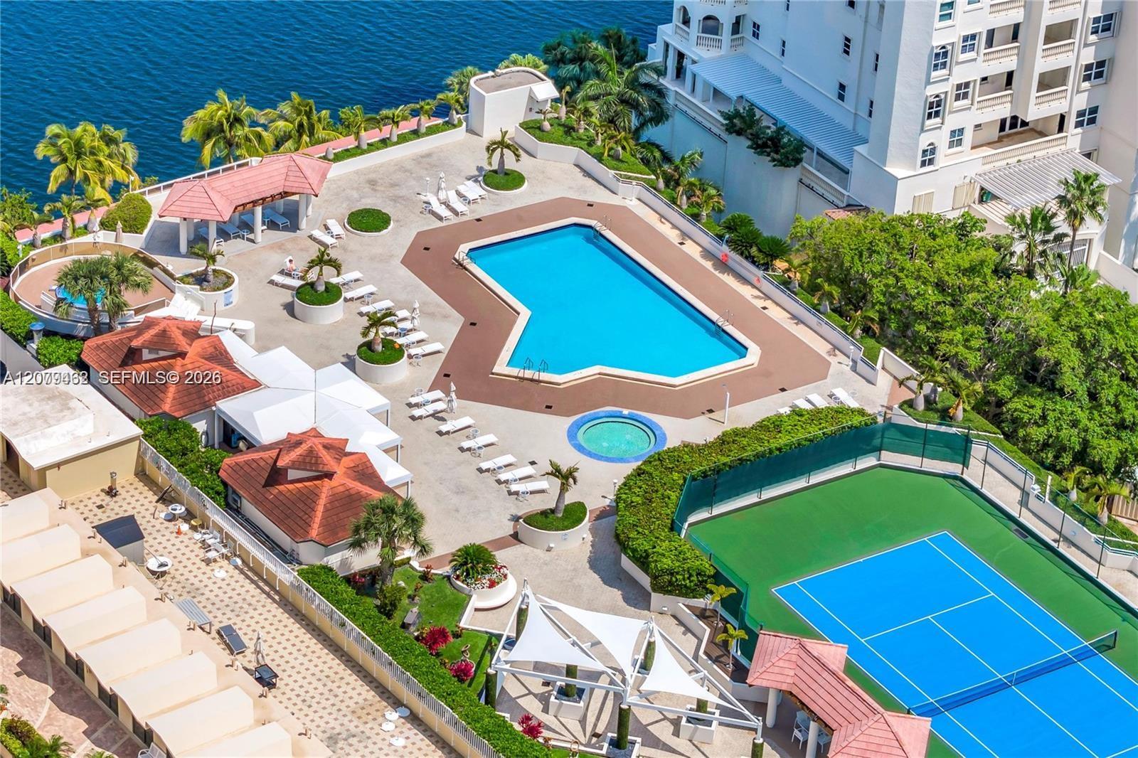 Photo 37 of Country Club Dr