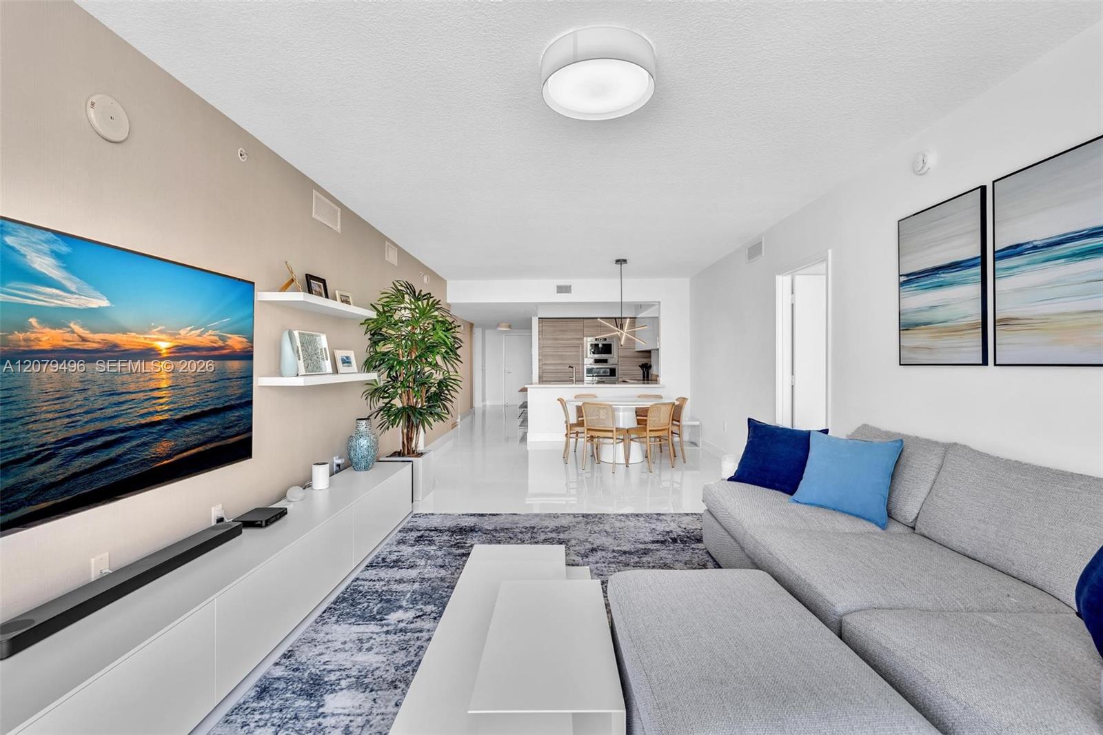 4-805 3 / 3 1541 sq. ft. $ 2026-08-28 0 Photo