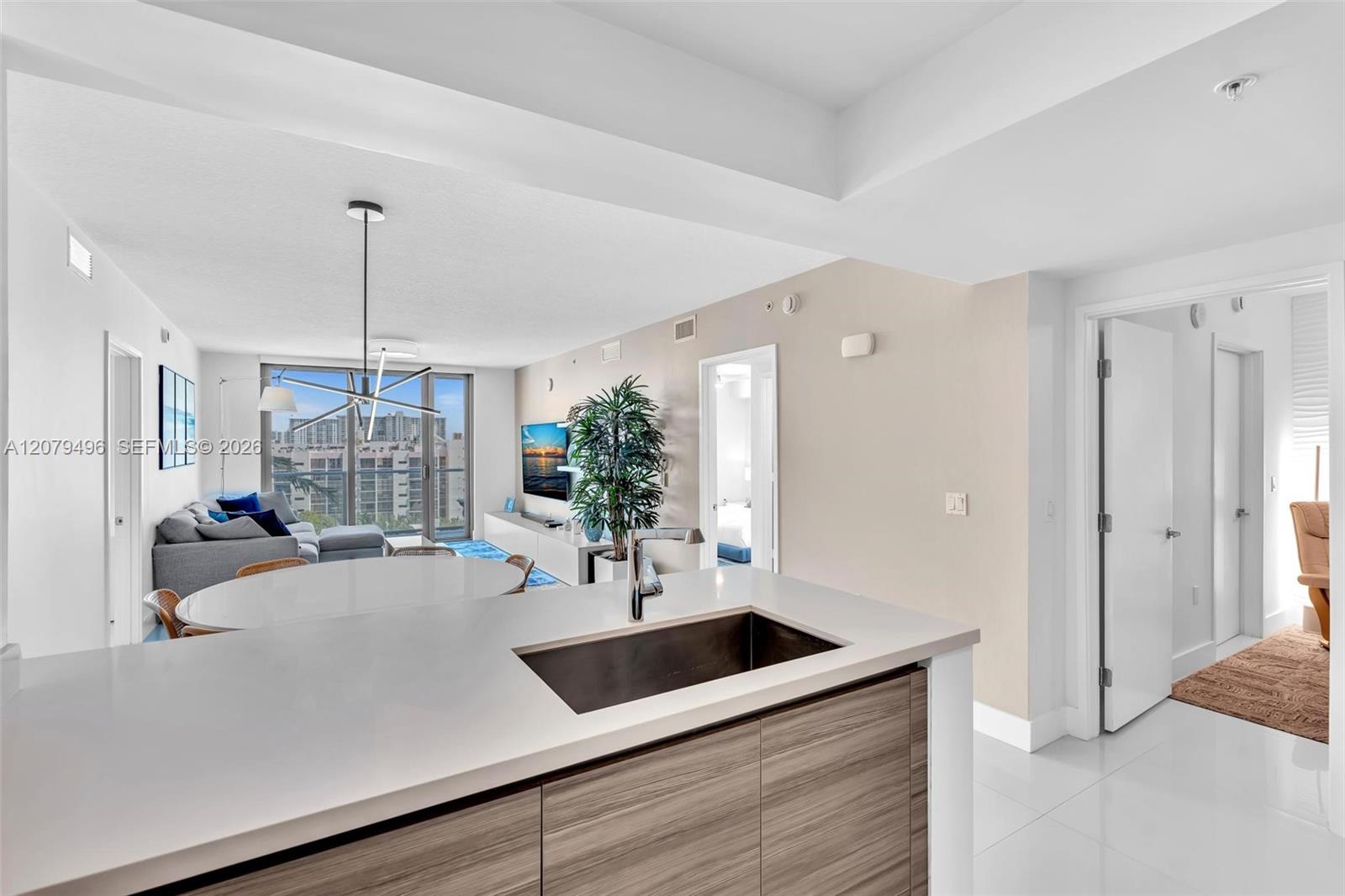 4-805 3 / 3 1541 sq. ft. $ 2026-08-28 0 Photo