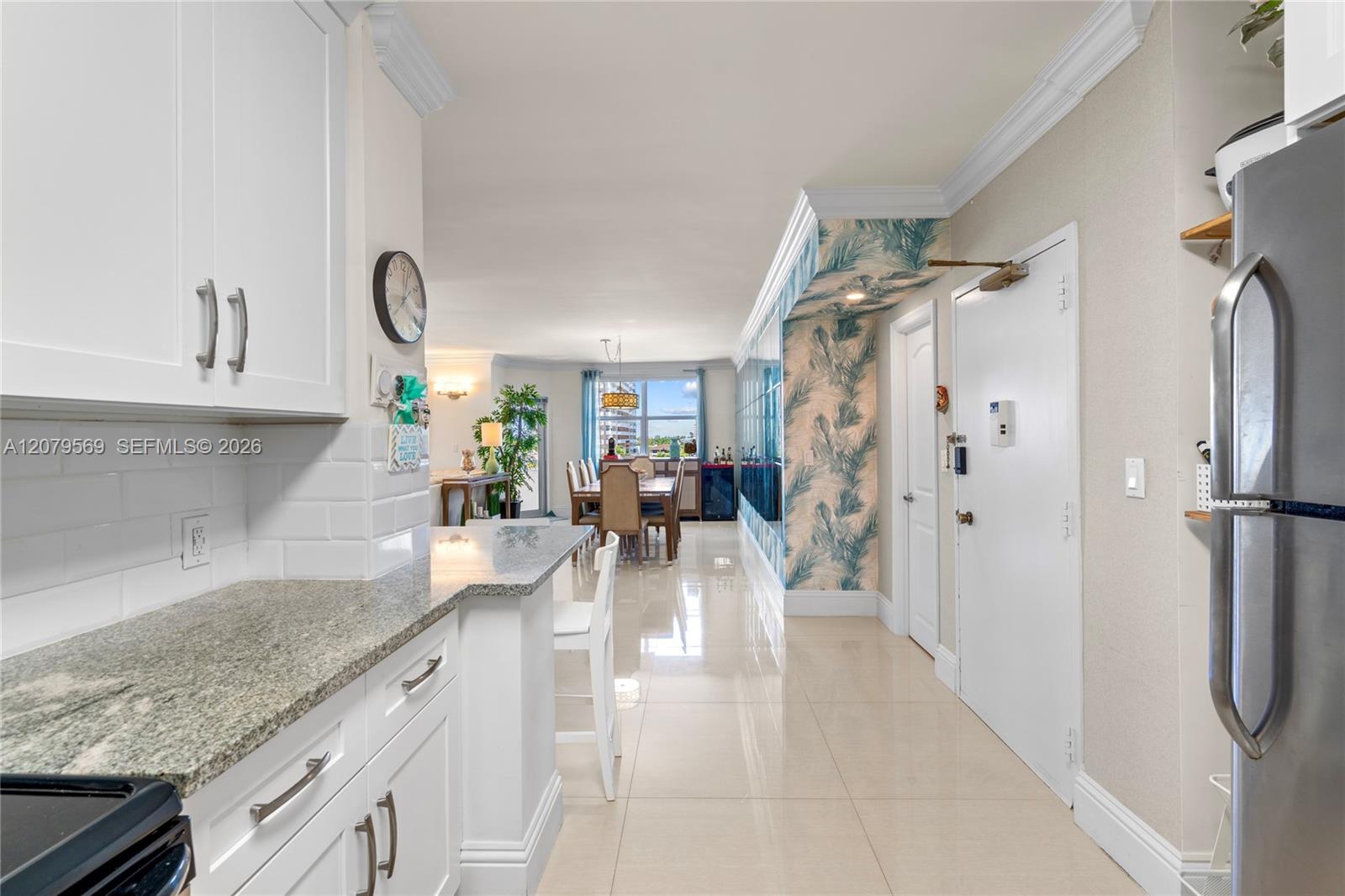 Ver detalles 4E 3 / 3 1780 sq. ft. $ 2026-08-28 0 foto