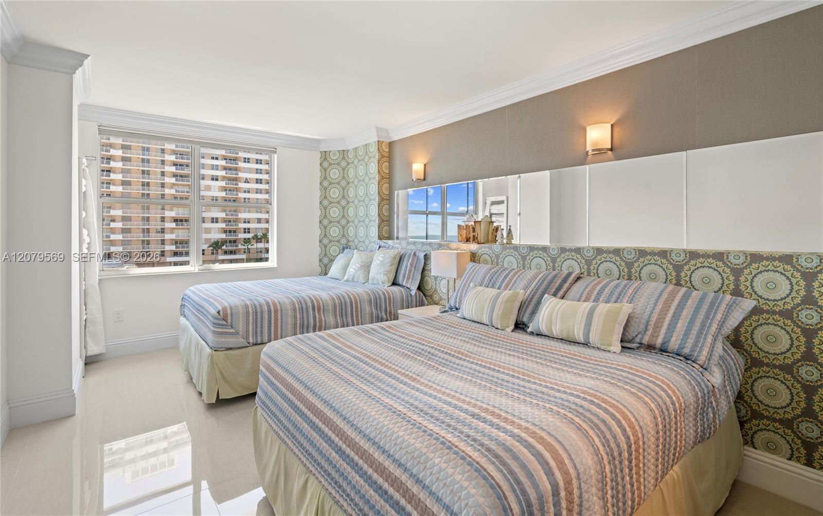 Ver detalles 4E 3 / 3 1780 sq. ft. $ 2026-08-28 0 foto