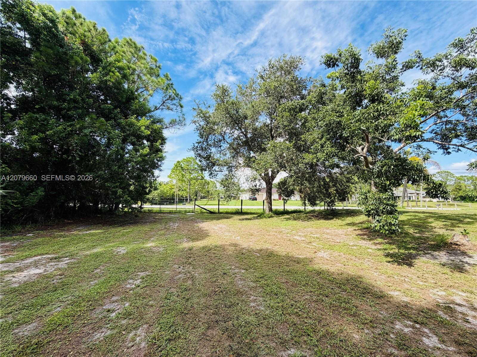 16298 4 / 2 1351 sq. ft. $ 2026-09-17 0 foto