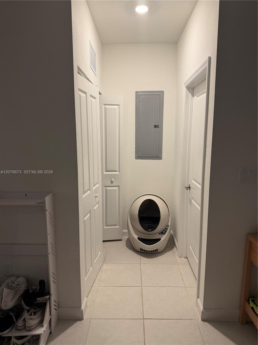 16235 3 / 3 1483 sq. ft. $ 2026-08-28 0 Photo