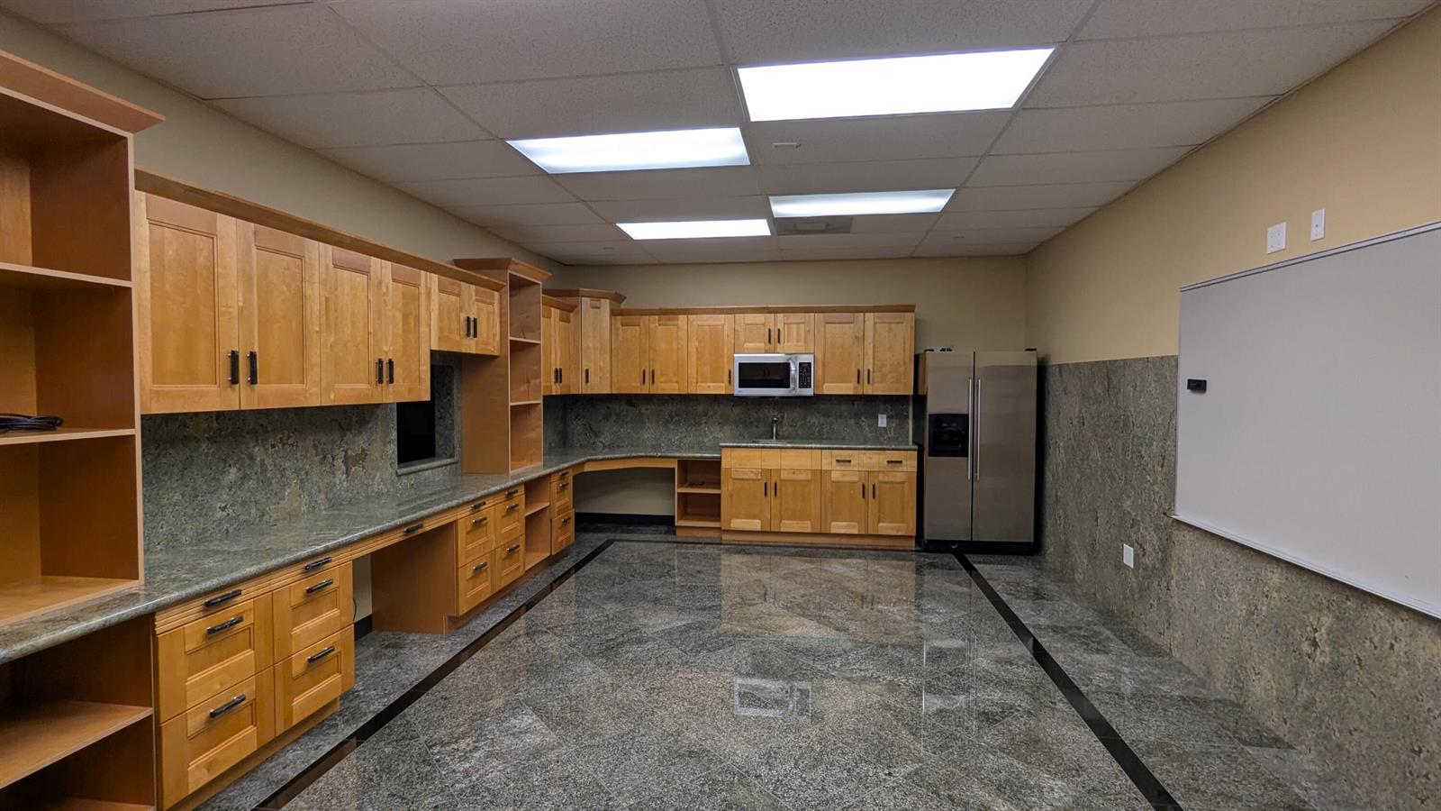 24  / 0  sq. ft. $ 2026-09-15 0 Photo