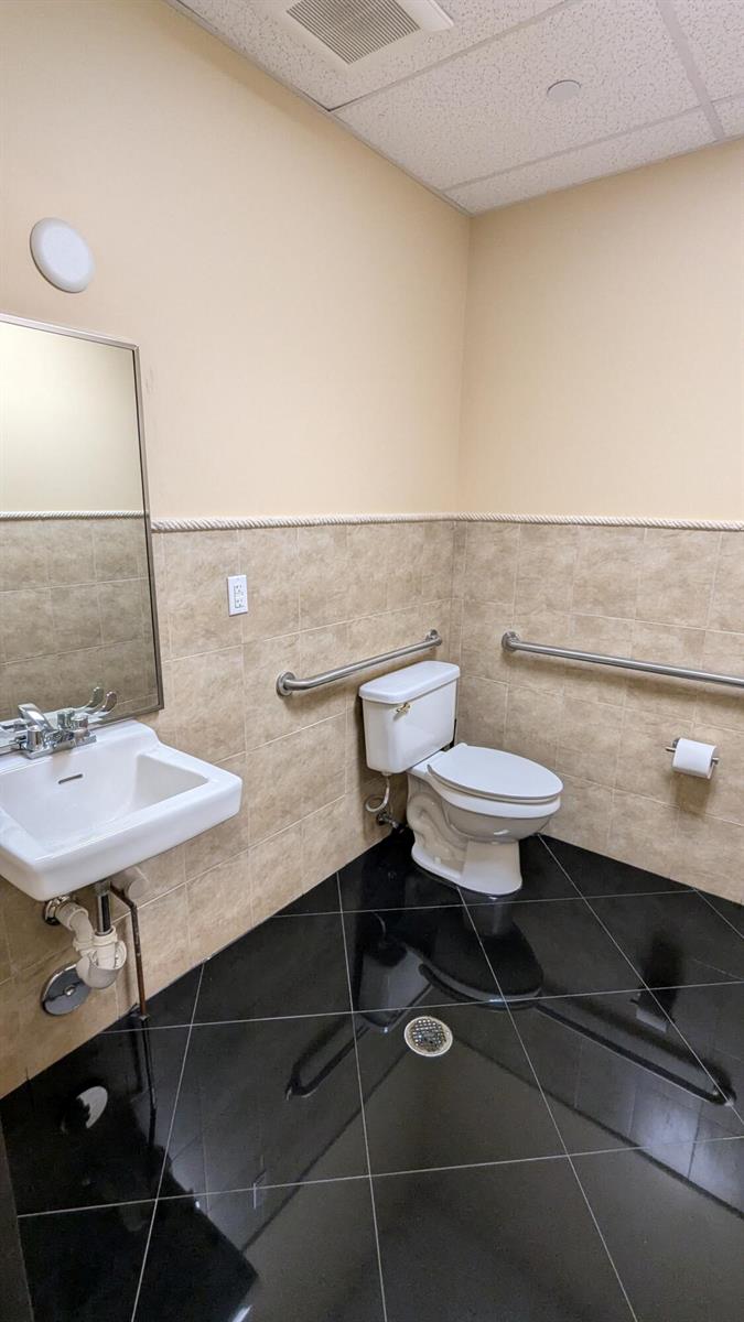 24  / 0  sq. ft. $ 2026-09-15 0 Photo