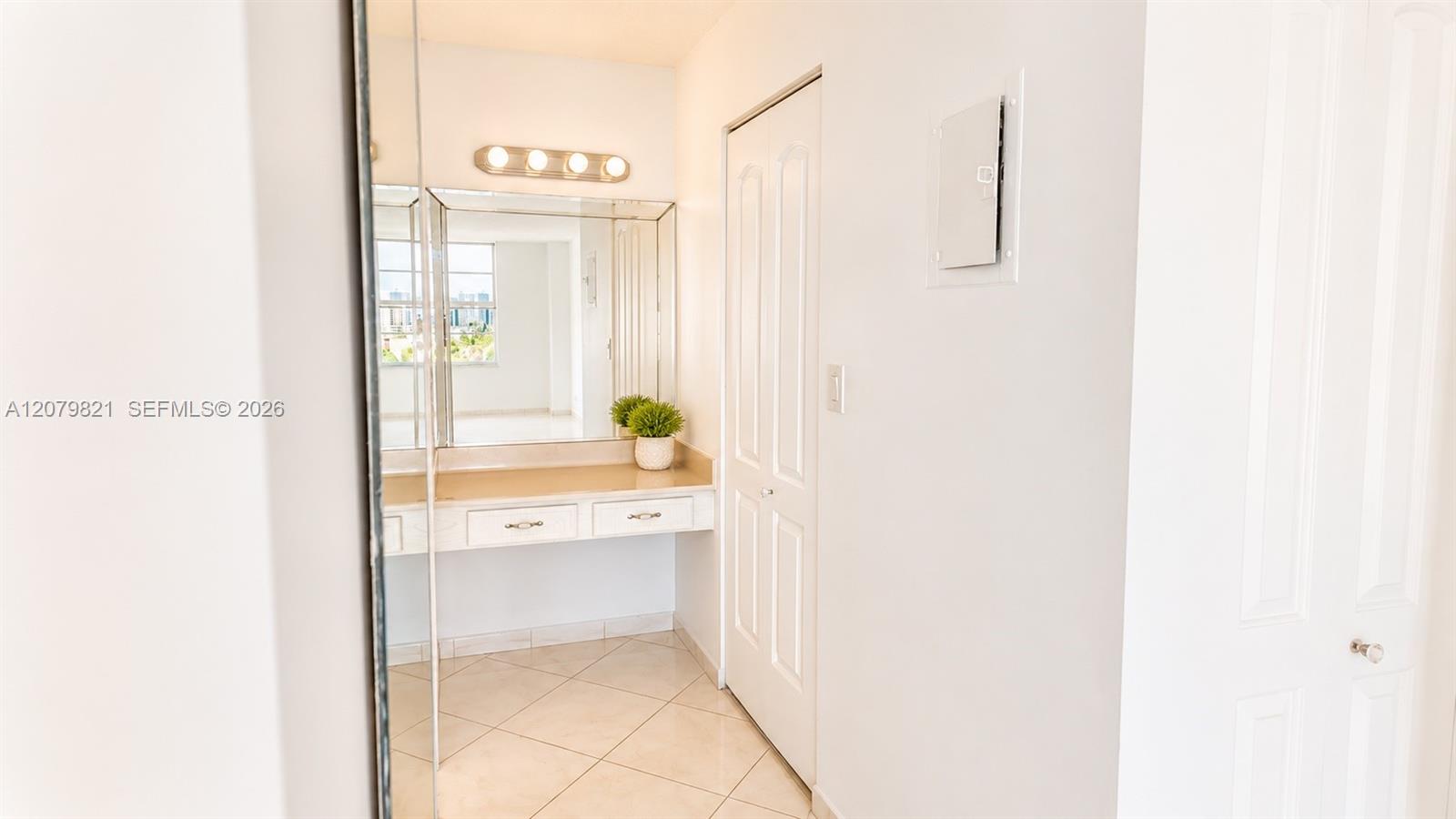 See details 1215 2 / 2 1488 sq. ft. $ 2026-08-28 0 Photo