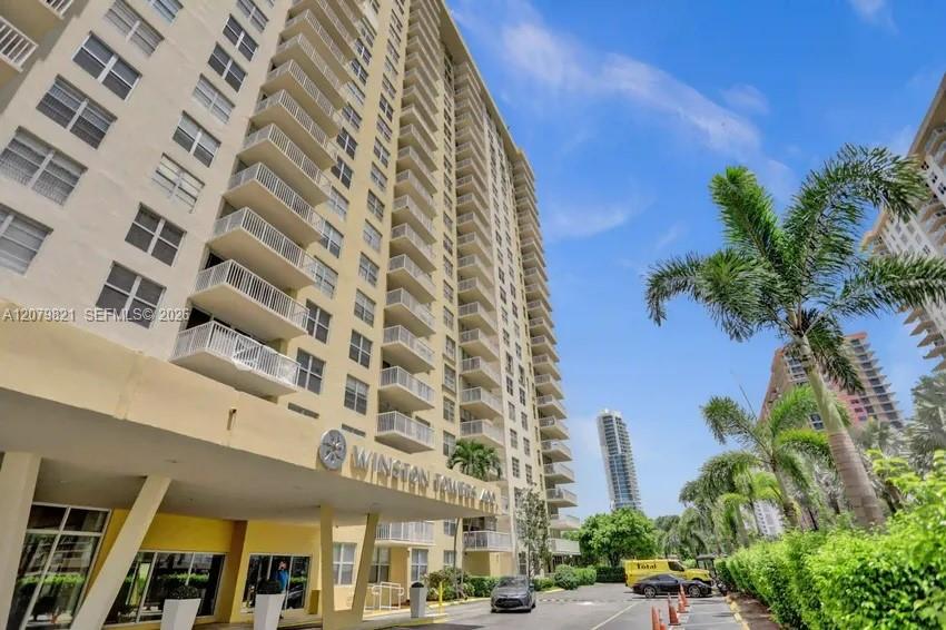 See details 1215 2 / 2 1488 sq. ft. $ 2026-08-28 0 Photo