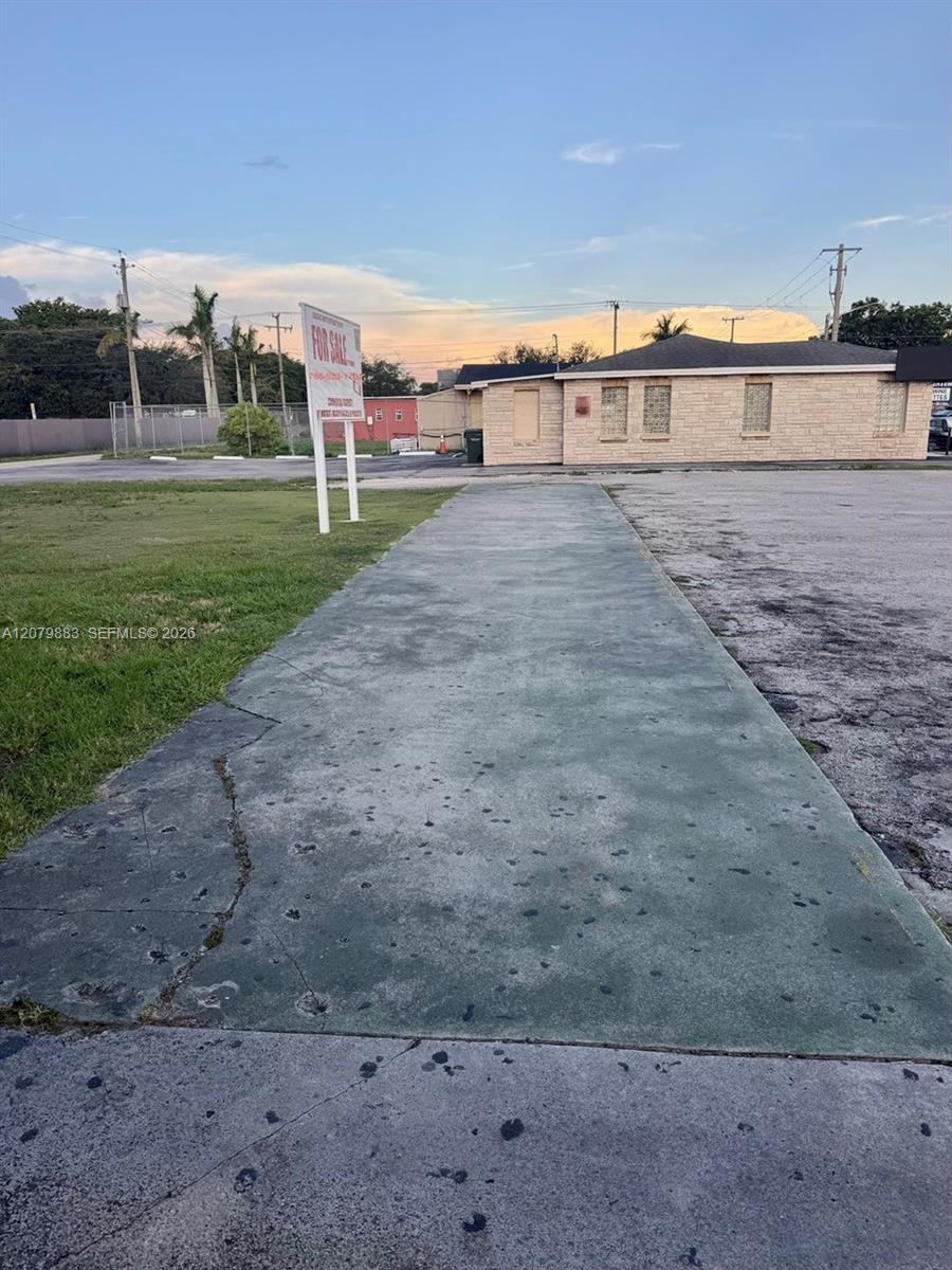   /   sq. ft. $ 2026-08-29 0 Photo