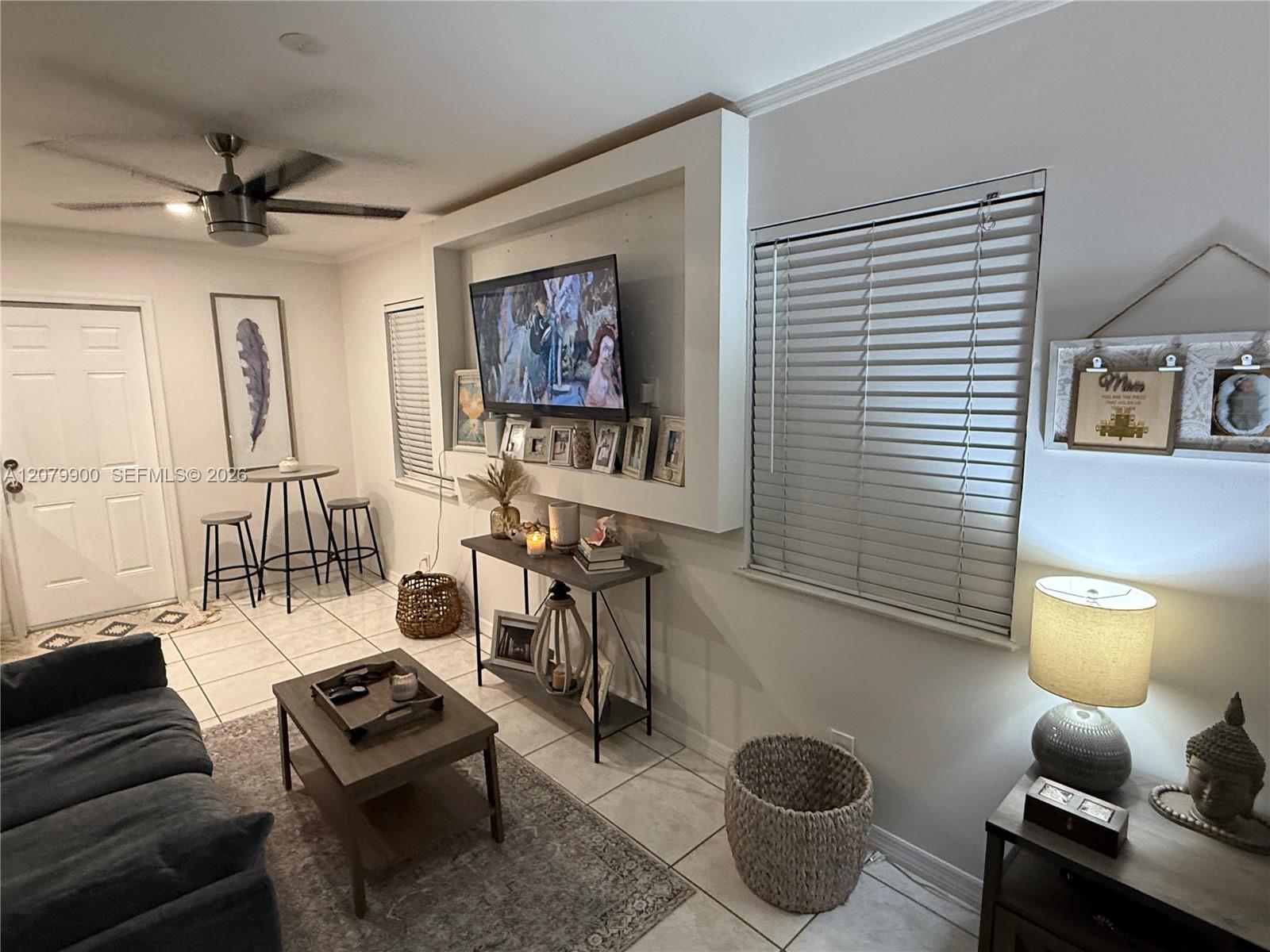 Ver detalles / 800 sq. ft. $ 2026-08-29 0 foto