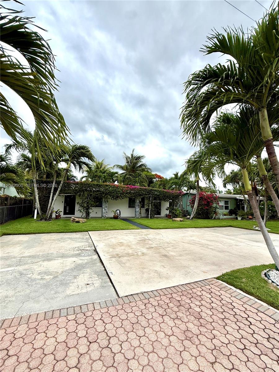 Ver detalles / 800 sq. ft. $ 2026-08-29 0 foto