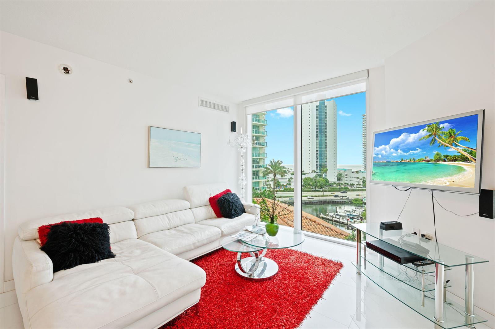 7-web-or-mls-200-sunny-isles-blvd-806