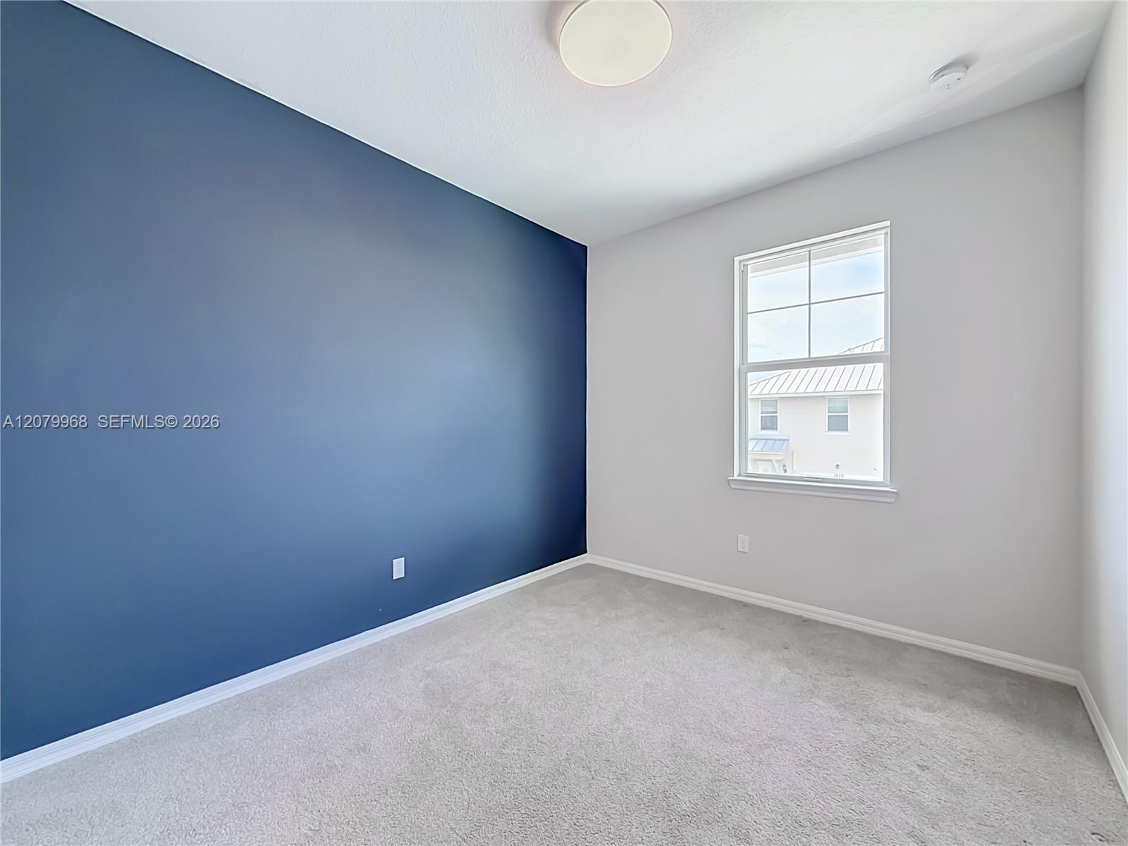 1040 3 / 3 1421 sq. ft. $ 2026-08-29 0 Photo