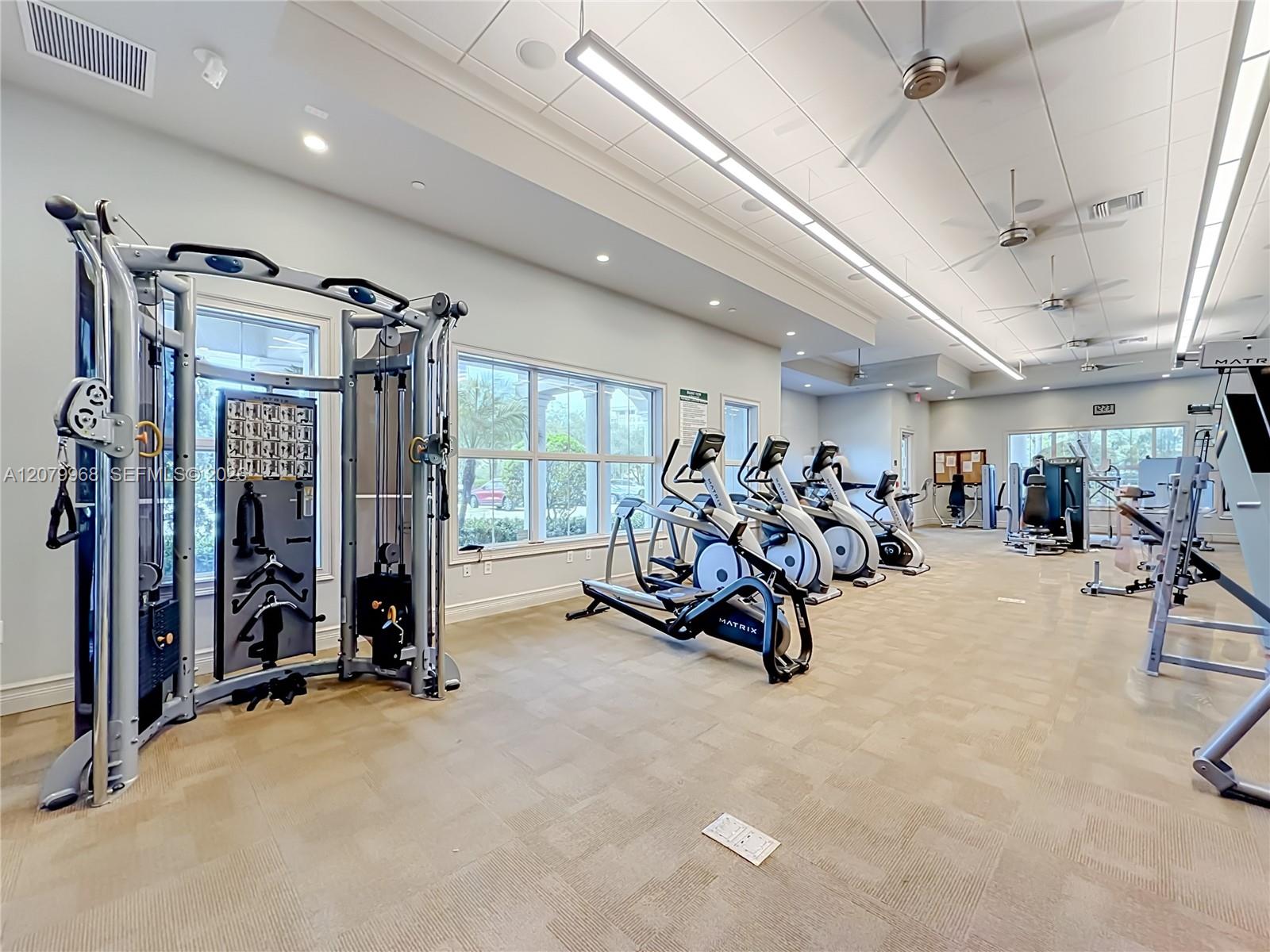 1040 3 / 3 1421 sq. ft. $ 2026-08-29 0 Photo