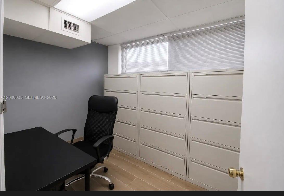 Ver detalles / sq. ft. $ 2026-08-29 0 foto