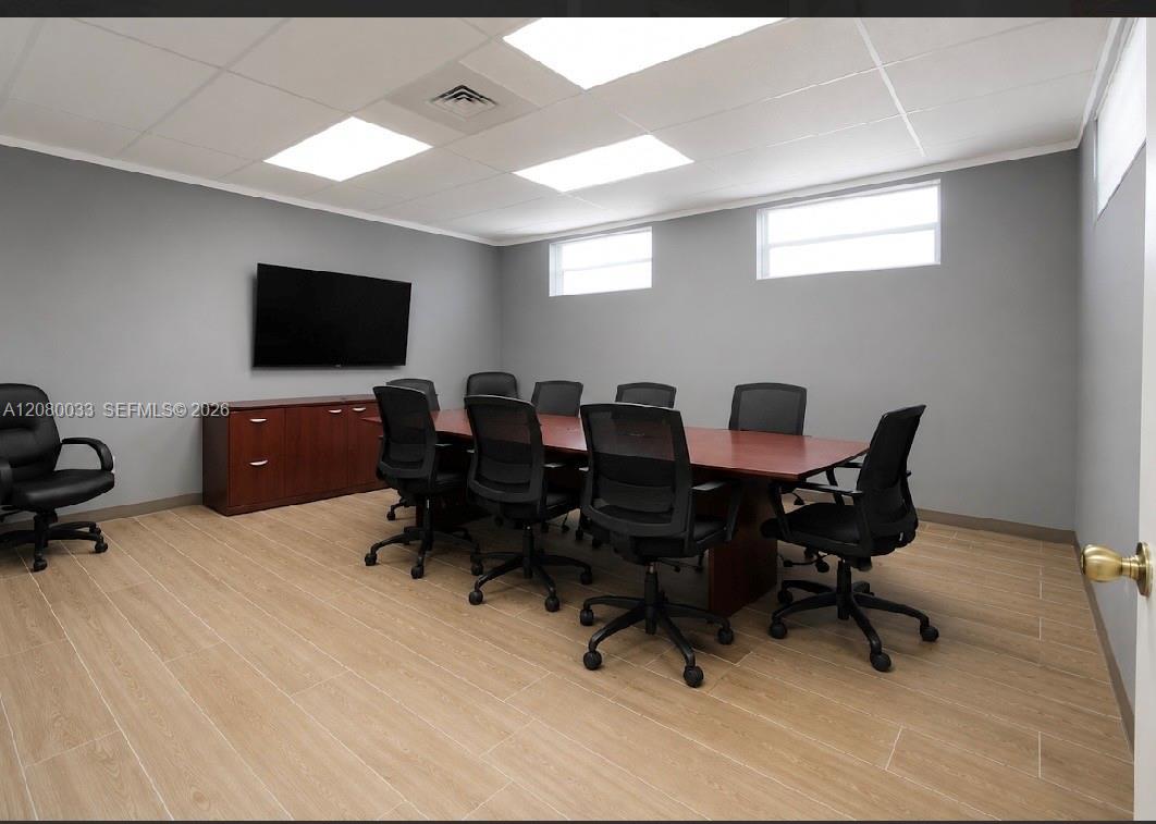 Ver detalles / sq. ft. $ 2026-08-29 0 foto