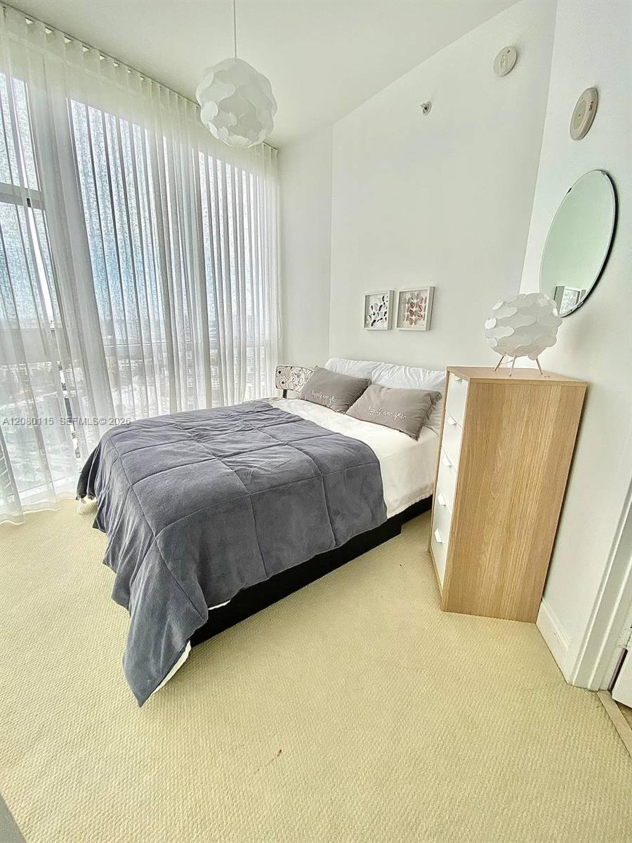 See details 3609A 2 / 2 1324 sq. ft. $ 2026-08-30 0 Photo