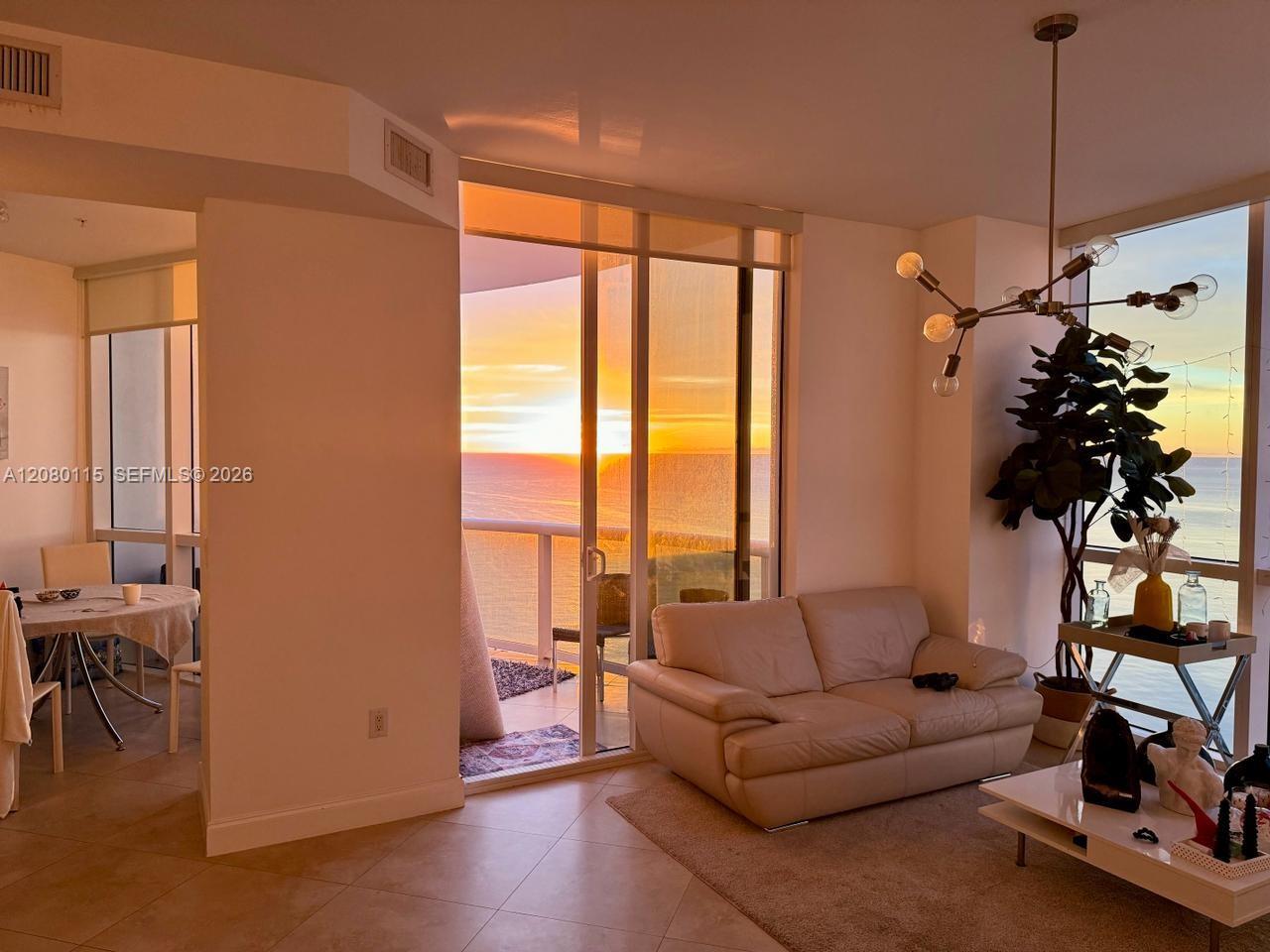 See details 3609A 2 / 2 1324 sq. ft. $ 2026-08-30 0 Photo