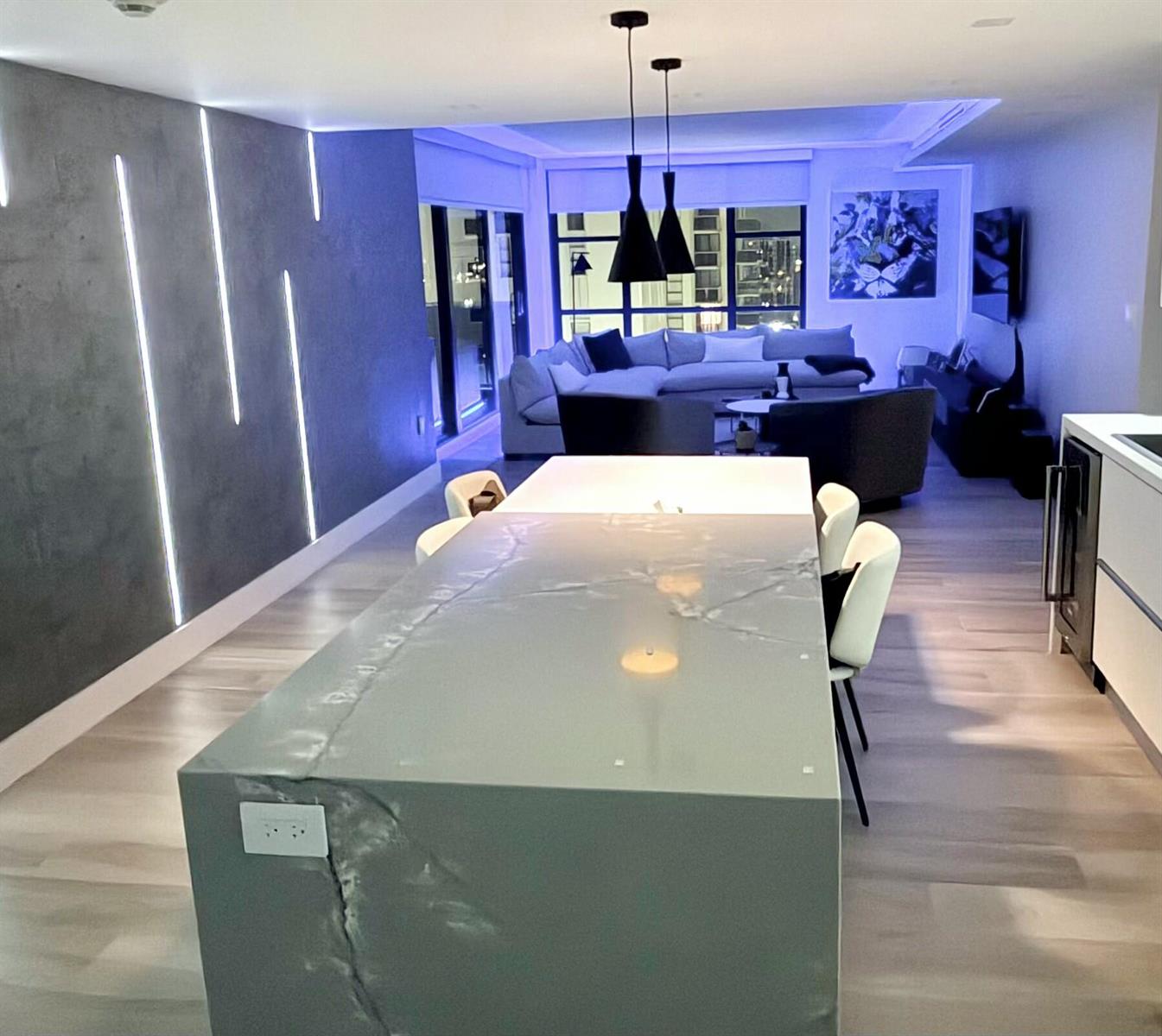 3675 N Country Club Dr 1909 - Kit Liv Ph