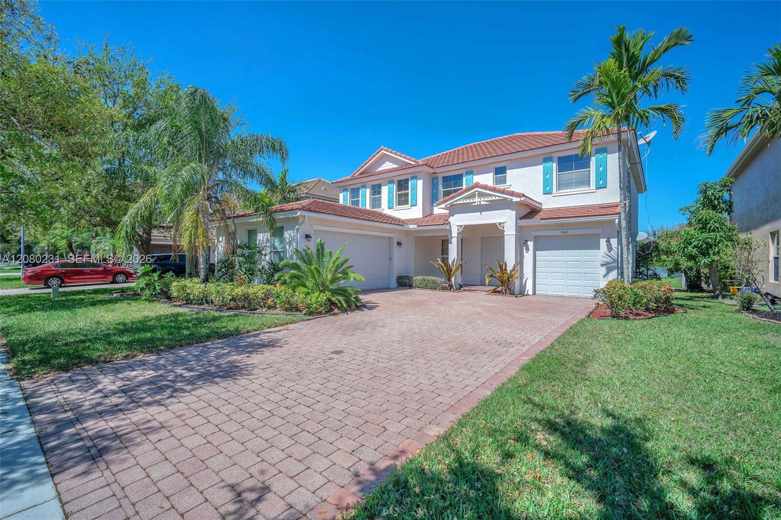 9345 5 / 4 3894 sq. ft. $ 2026-08-30 0 foto