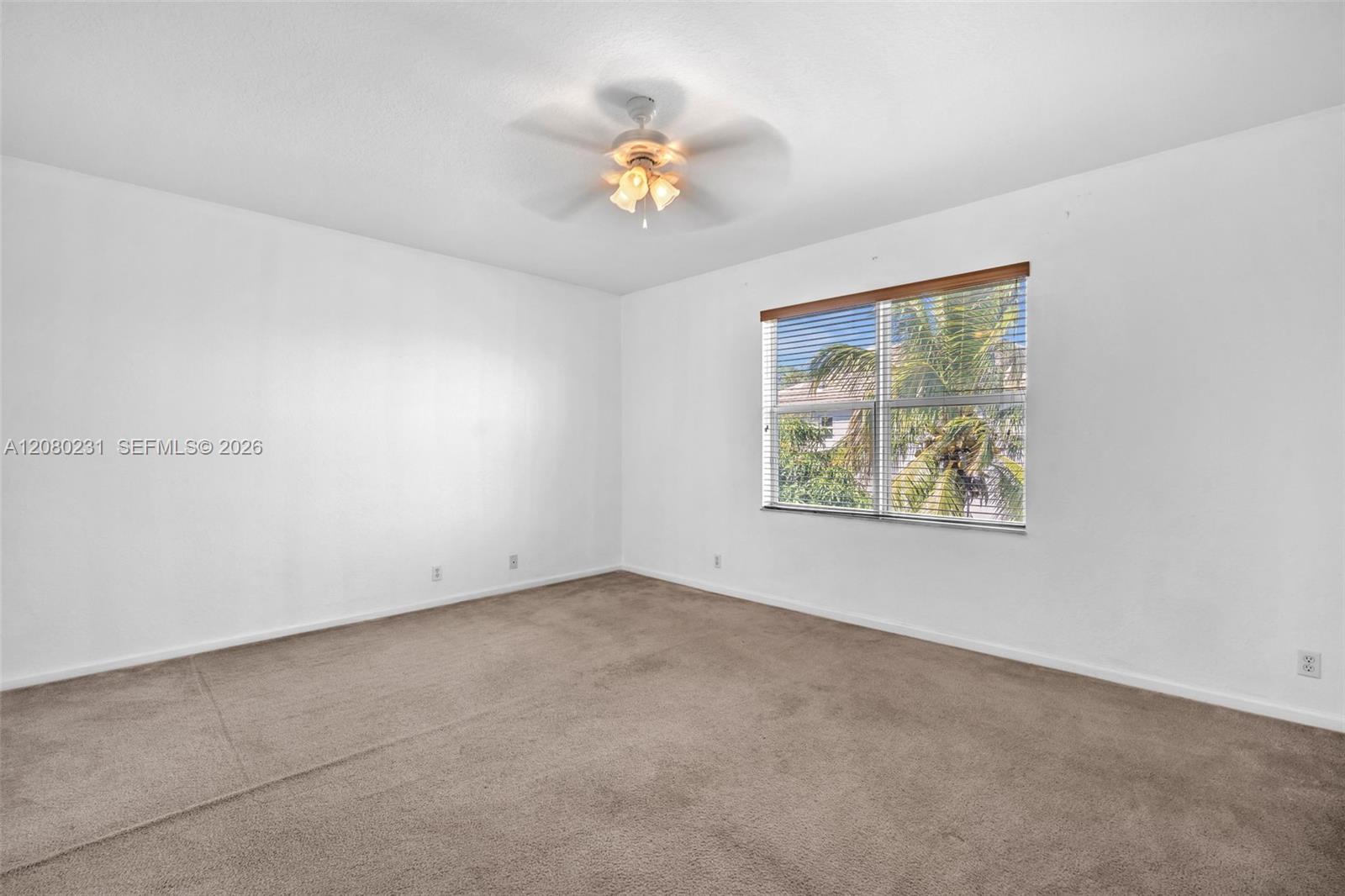 9345 5 / 4 3894 sq. ft. $ 2026-08-30 0 foto