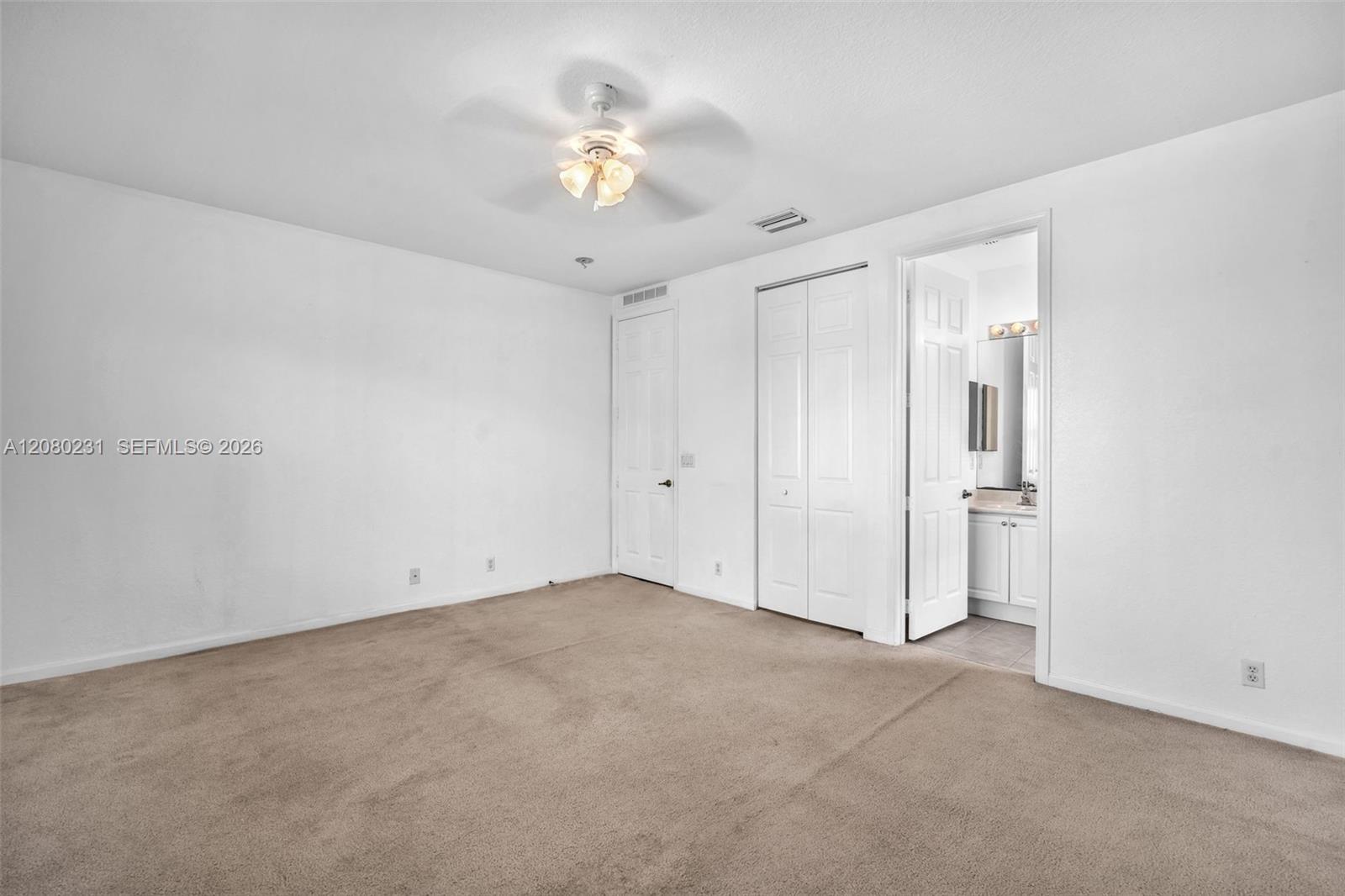 9345 5 / 4 3894 sq. ft. $ 2026-08-30 0 foto