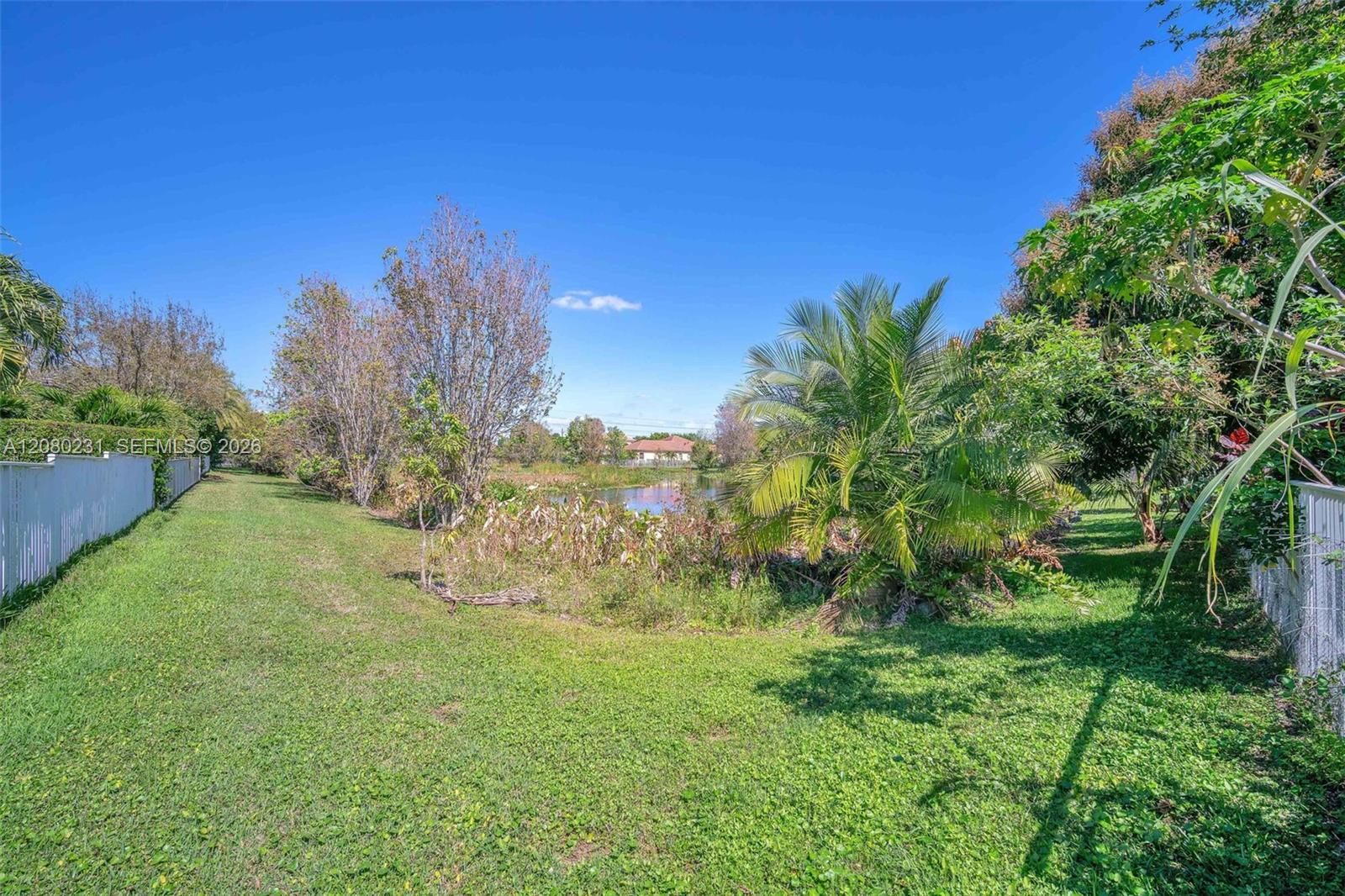 9345 5 / 4 3894 sq. ft. $ 2026-08-30 0 foto