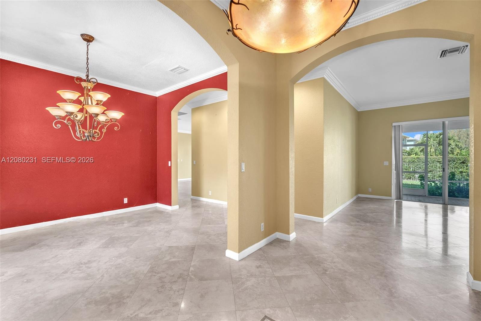 9345 5 / 4 3894 sq. ft. $ 2026-08-30 0 foto