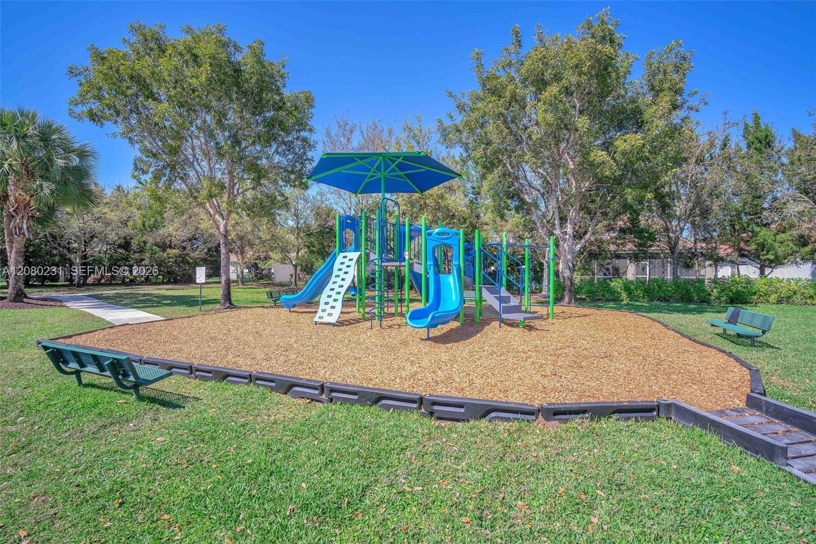 9345 5 / 4 3894 sq. ft. $ 2026-08-30 0 foto