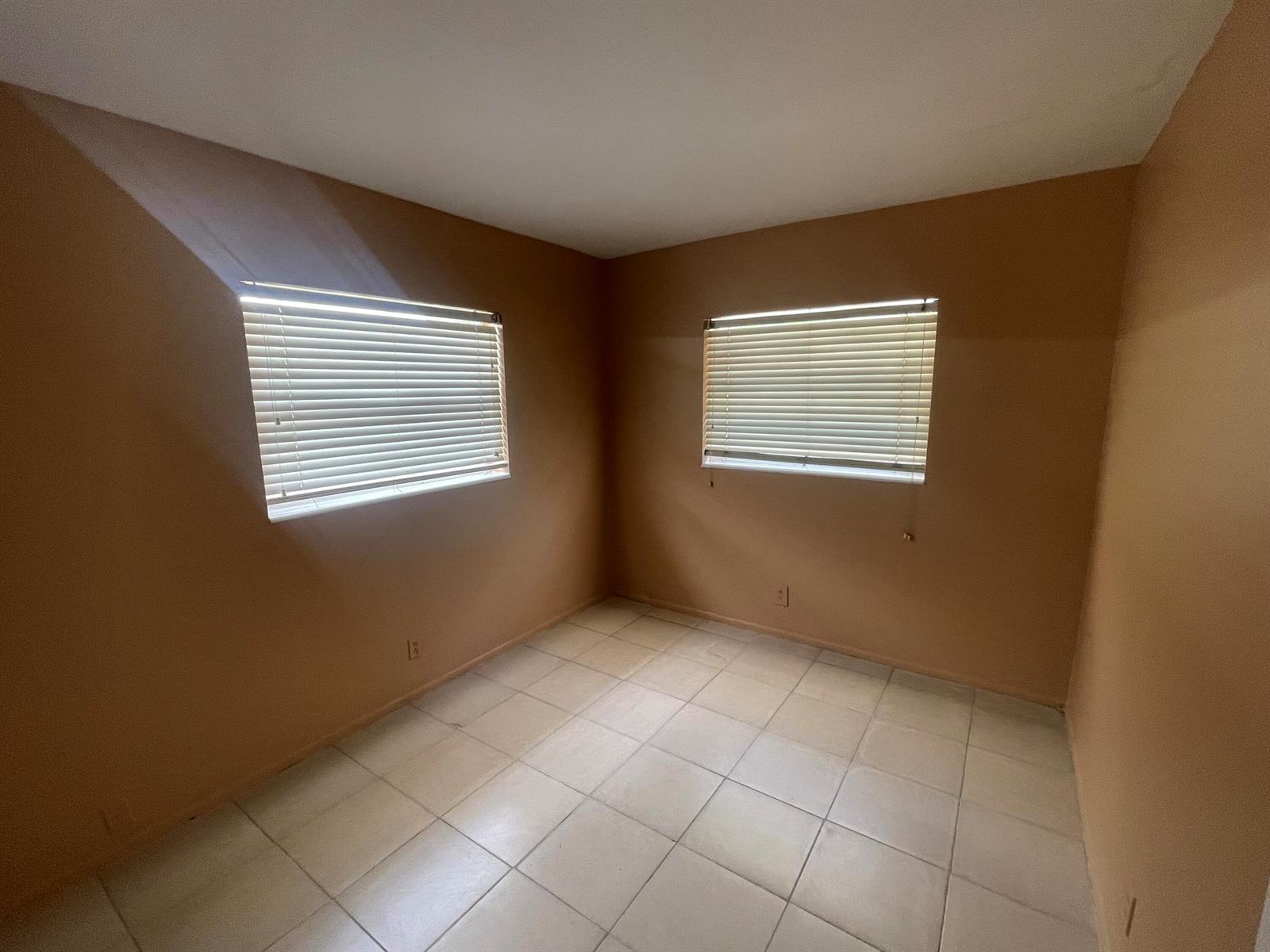 See details / 0 2268 sq. ft. $ 2026-08-31 0 Photo