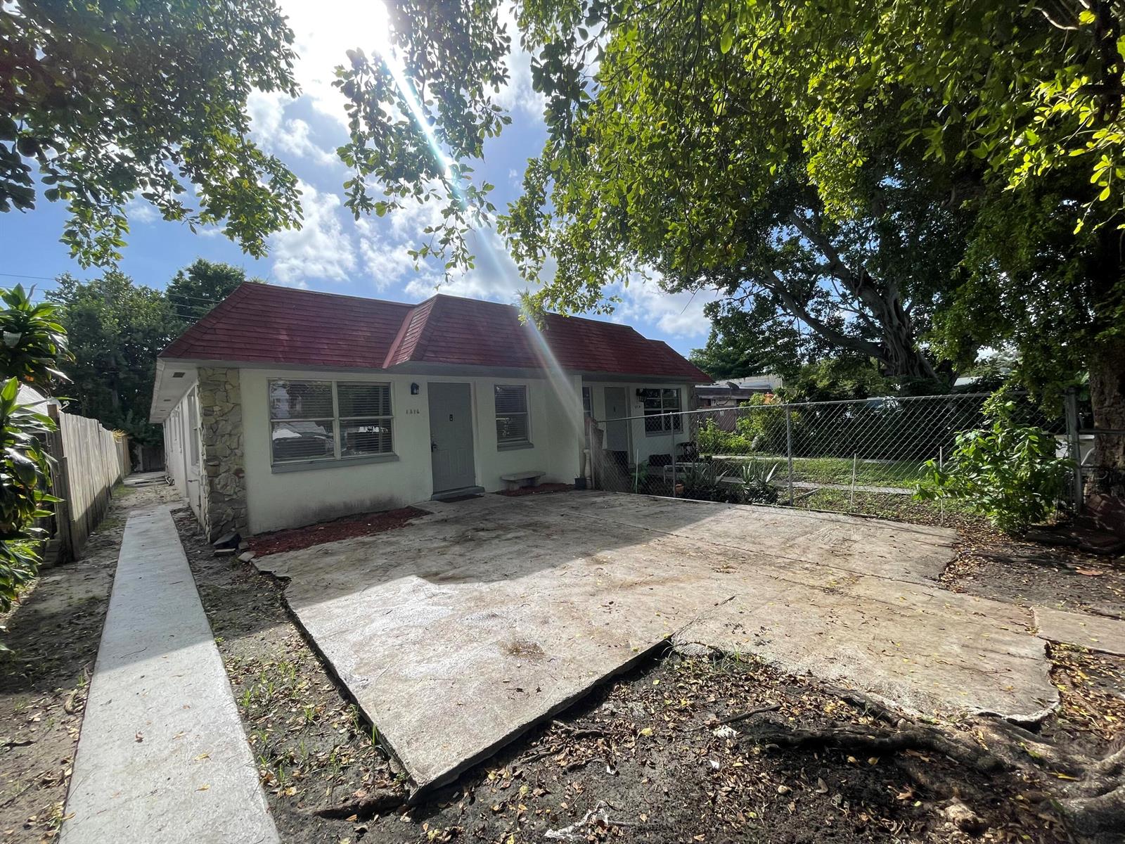 Ver detalles / 0 2268 sq. ft. $ 2026-09-14 0 foto